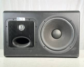 JBL LSR6312SP Linear Spatial Reference Powered Studio Subwoofer