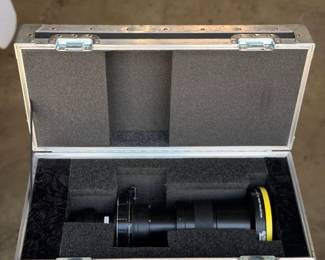 Christie ILS Lens 1.2:1 SX+ / 1.1:1 HD 0.95" 3-chip DLP w/ Road Case