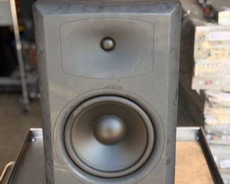 JBL LSR-4328P Two-Way 8" Bi-Amplified Studio Monitor