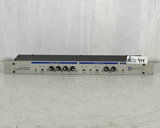 Brainstorm Electronics SR-26 Dual Time Code Distributor/Reshaper