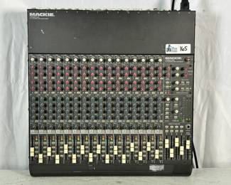 Mackie CR1604-VLZ 16-Channel Mixer