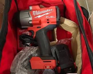 Milwaukee M18 FUEL 18V Lithium-Ion Brushless Cordless 1/2 in. Impact Wrench