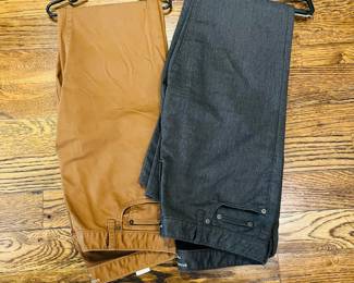 M28 - $30 2 Pairs. Men's Banana Republic Travel Jeans. 34" x 34" Slim Fit Stretch.