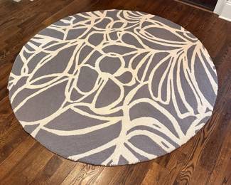 M15 - $150. West Elm Sketch Rug. 100% wool. Measures 6' round. Clean, no issues noted.