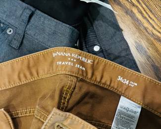 M28 - $30 2 Pairs. Men's Banana Republic Travel Jeans. 34" x 34" Slim Fit Stretch.