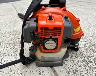 M7 - $225. *Small* Husqvarna 130BT Backpack Leaf Blower. Lightweight 29.5cc, 2-cycle gas backpack leaf blower. Pulls easily.