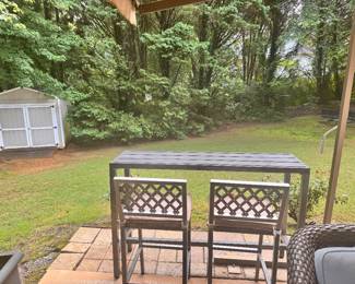 Outdoor bar table