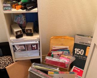 File folders, mailing envelopes, hanging file folders