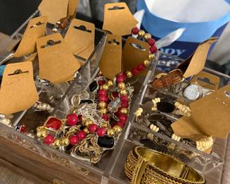 Jewelry - necklaces, earrings and bracelets