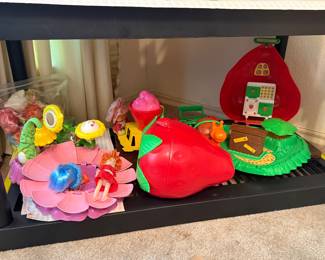 Vintage Strawberry Shortcake playsets and dolls; Doll Carrying Case; Herself the Elf Flower Shower playset; Berry Bake Shoppe playset