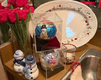 Christmas platter and ornaments
