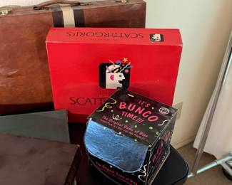 Bunco game set, scattergories game