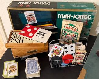 Mah-Jongg beginners set; vintage playing cards and dominoes