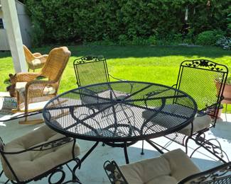 wrought iron patio set, 
