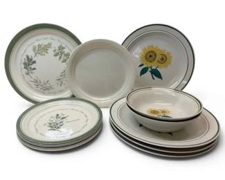 Corningware Plates Bowls