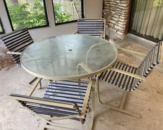 patio set