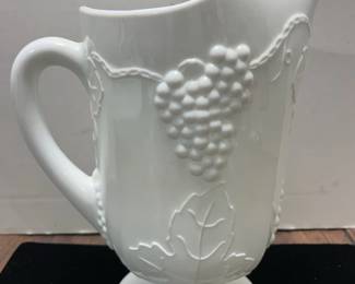 Indiana Colony Milk Glass Opaque White Harvest Grape Footed Pitcher 64 ounce