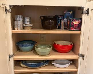 Vintage bowls and kitchen wares