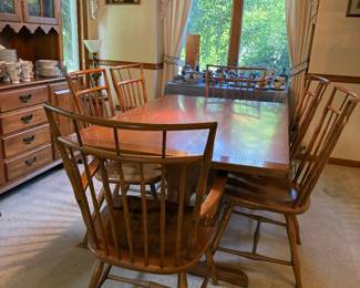 Ethan Allen table and chairs, NICE
