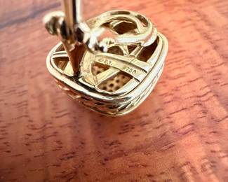 David Yurman ‘Albion’ 750 (18kt gold) and 2.00 tcw diamond clip earrings