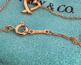 Paloma Picasso ‘Loving Heart’ pendant on a 16” chain, both are marked 750 (18kt gold)