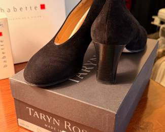 Barely Used Taryn Rose Derika black suede heels, Size EU 38