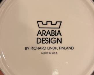 Fun and unique vintage Arabia Design ‘Polar Bear’ pitcher