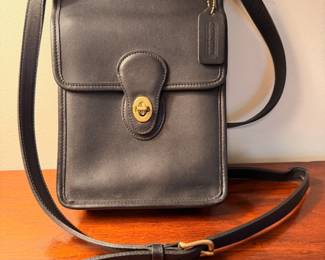 Vintage Coach Murphy Bag, Style 9930, also appears to have never been used