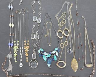 Jewelry Necklaces and Chains