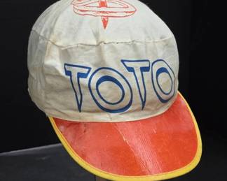 Toto Fabric Cap With Red Brim