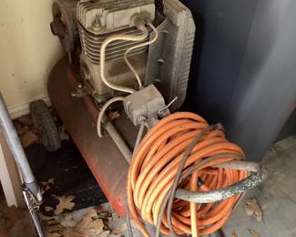 Air compressor