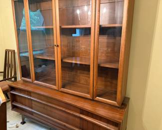 MID CENTURY DINING ROOM SUITE VERY NICE