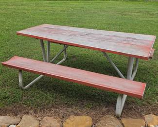 Aluminum picnic table