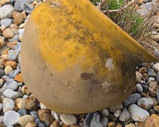 Outdoor slanting flower pot
