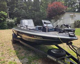 FISH & SKI STRATOS TRAILER/BOAT