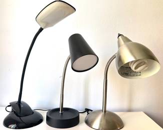 3 Adjustable Gooseneck Desk Lamps Lot #: 87