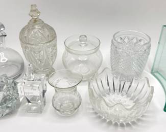 Vintage Crystal: Bowls, Creut, Candle Holder, Dreidel & Lucite Vase Lot #: 123