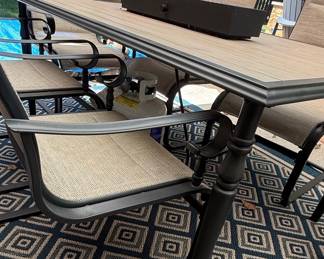 Outdoor Dining Table and Chairs Set with Fire Pit