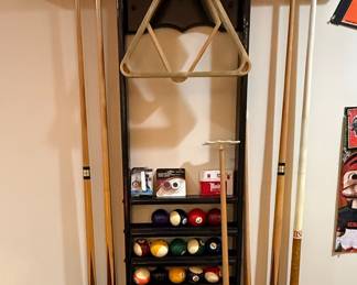 Willie Mosconi Billiard Cue Set