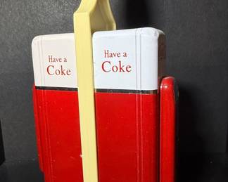 Coca-Cola Vending Machine Salt and Pepper Set