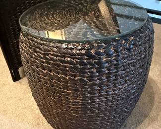 Wicker Armchairs with Side Table