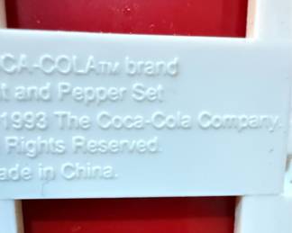 Coca-Cola Vending Machine Salt and Pepper Set