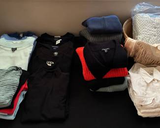Solid tees