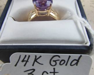 14K Gold 3 ct. Amethyst Ring
