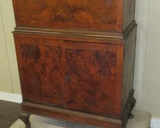 Burl Walnut Bar