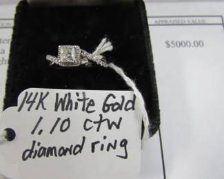 14K White Gold 1.10 ctw Diamond Ring w/Local Appraisal