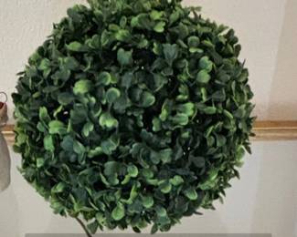 Artificial Boxwood Topiary Ball and Faux Daffodil Arrangements