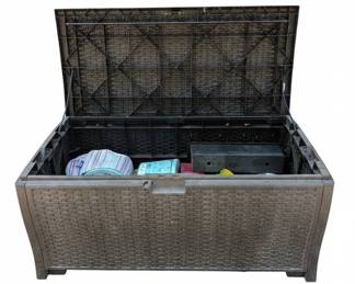 Suncast Gallon Resin Wicker Deck Box second image