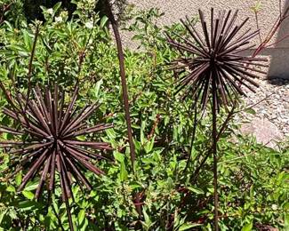 Metal Garden Art Dandelion Seed Head Sculptures