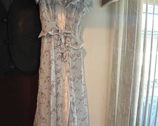 Vintage dressing gown and wrap